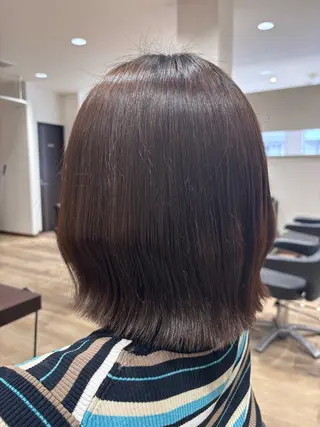 ミディアム 阿久津 玲菜のヘアスタイル