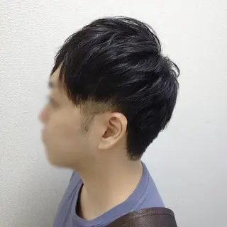 ミディアム メンズ 三浦 凪砂のヘアスタイル
