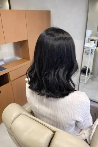 セミロング カラー ニュアンスパーマ/ レイヤー/茶屋町のヘアスタイル