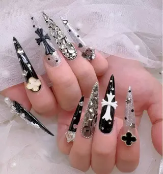 ネイル D-BEAUTY Nailsalonのネイルデザイン