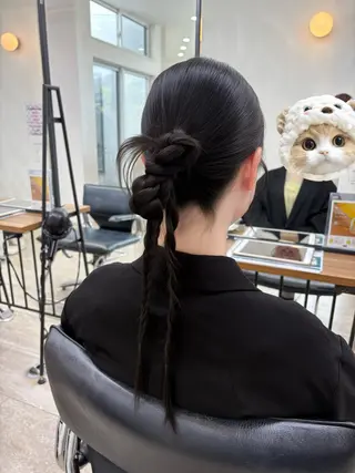 ロング HASHI AYAKAのヘアスタイル