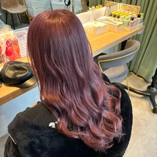 ロング カラー りあの🎀 /暖色カラー🍒のヘアスタイル