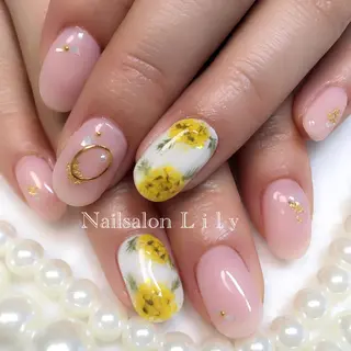 ネイル Lily*nail 🌻Mii🌻のネイルデザイン