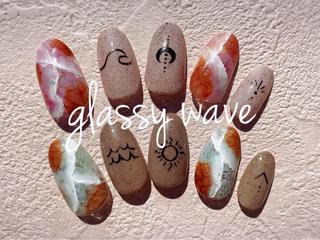 ネイル glassy waveのネイルデザイン