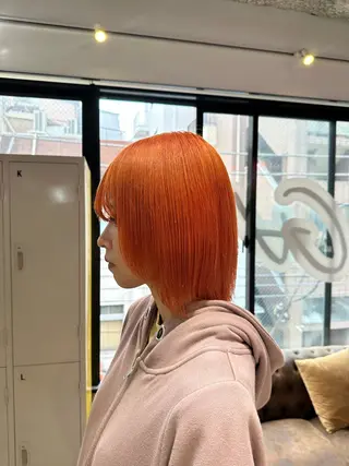 ミディアム カラー 🧤高明度ハイトーン 🧤莉音のヘアスタイル
