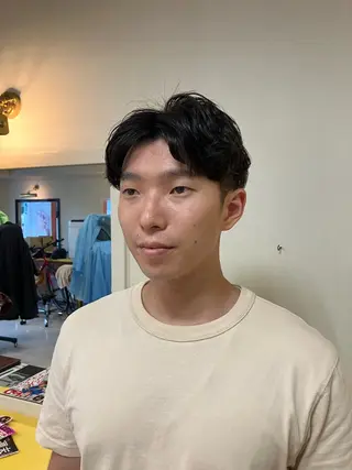 ショート パーマ メンズ 横田 尚登のヘアスタイル