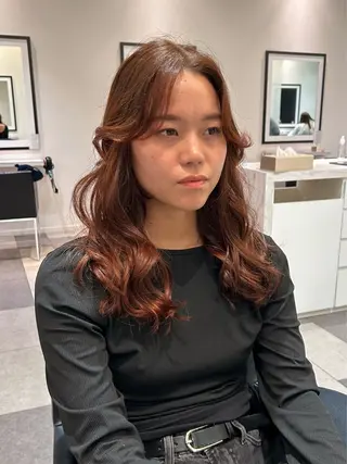 セミロング カラー 中原 優美のヘアスタイル