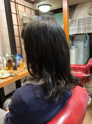 セミロング カラー パーマ 💎KINUJO が買える美容室のヘアスタイル