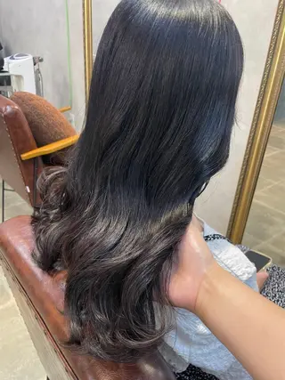 セミロング カラー 【aini天王寺】 𝐚𝐢𝐫𝐢✂︎のヘアスタイル