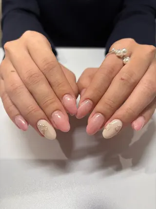 ネイル 吉川明花 【パラジェル認定店】のネイルデザイン