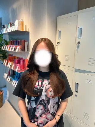 ロング 森川 紗菜のヘアスタイル