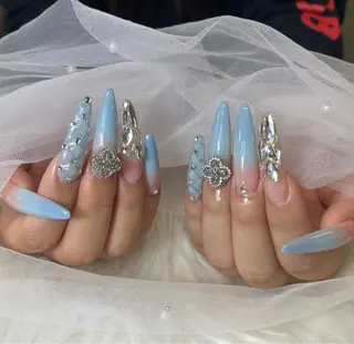 ネイル NiJi Nailsのネイルデザイン