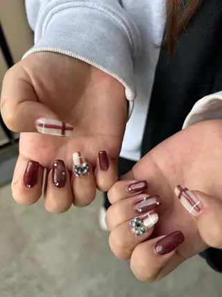 ネイル tsunei Chihiroのネイルデザイン