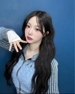 ロング カラー パーマ ヘアアレンジ メンズ 上品＆韓国風 🥀海心🥀のヘアスタイル