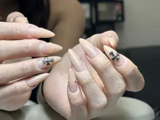 ネイル Eveネイル チップスカルプ専門店のネイルデザイン