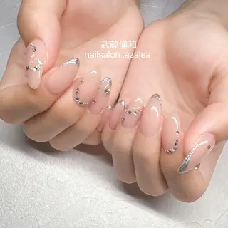 ネイル R inのネイルデザイン