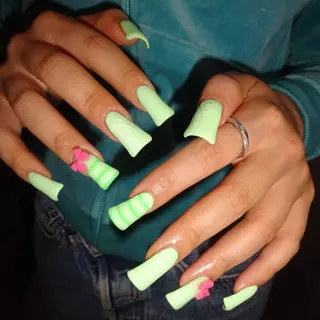 ネイル haku. kanaのネイルデザイン