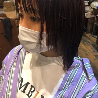 ミディアム カラー AYANO ／レイヤー／オリーブのヘアスタイル