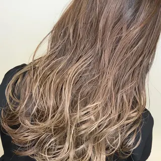 ロング カラー 髪質改善カラー韓国風 レイヤーtudaのヘアスタイル