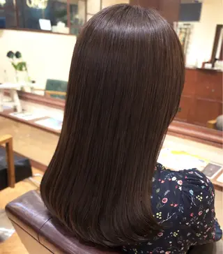 セミロング カラー ‎🤍 Arisaのヘアスタイル