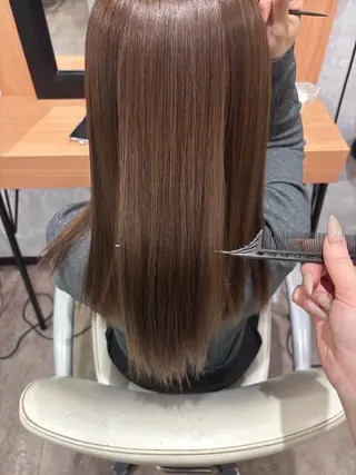 カラー 冨田 蘭のヘアスタイル