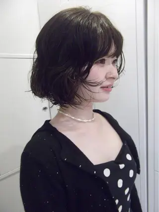 ショート カラー パーマ レイヤーカット🍏 オリーブ/ののかのヘアスタイル