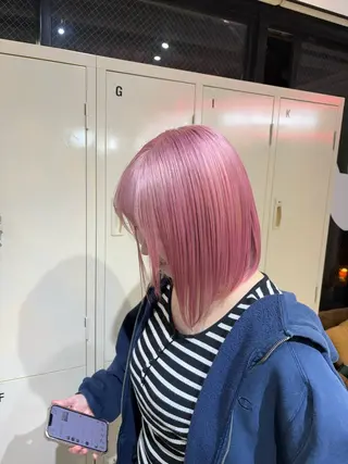 ミディアム カラー 🧤高明度ハイトーン 🧤莉音のヘアスタイル