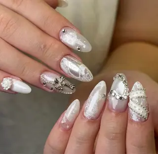 ネイル Pure&Rich Nailのネイルデザイン