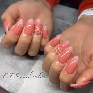 ネイル F.T.S nailのネイルデザイン