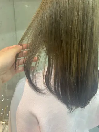 セミロング カラー NAHO 艶カラー/髪質改善のヘアスタイル