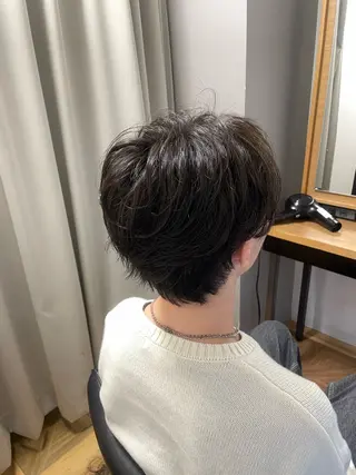 ミディアム BLEACH 🟥 PERM 天神🏆のヘアスタイル
