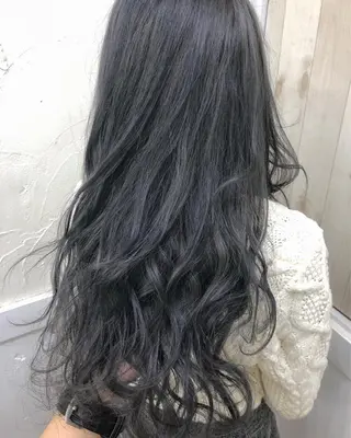 ロング Loob.TOKYO MIYA🌈のヘアスタイル