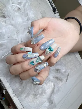 ネイル Le'a nail Lのネイルデザイン