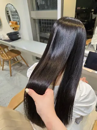 ロング 柏Wcolor/UC HIBORINAMIのヘアスタイル
