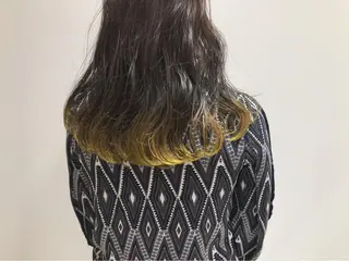ロング カラー 佐伯 和佳のヘアスタイル