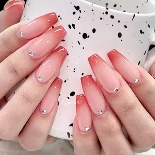 ネイル Queens テイのネイルデザイン