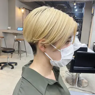 ショート カラー パーマ ヘアアレンジ 🤍透明感カラー🤍 Ryujiのヘアスタイル