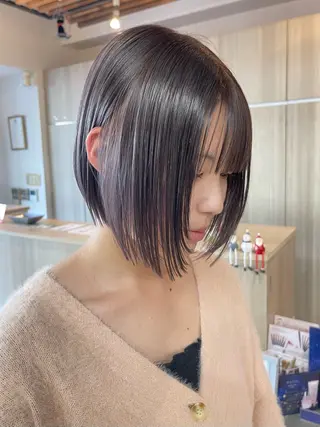 ミディアム カラー SHIN🌿柏美容師 レイヤーボブカラーのヘアスタイル