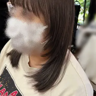 ミディアム shiori🎀 / 透明感カラーのヘアスタイル