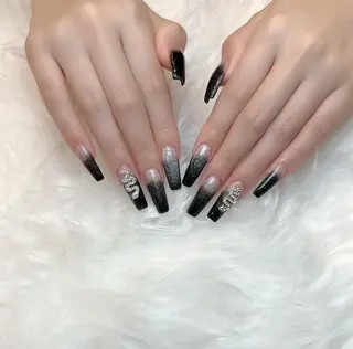 ネイル Lino+ ネイル&よもぎ蒸しのネイルデザイン