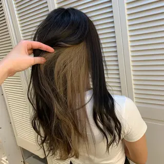 カラー 天野 利咲のヘアスタイル