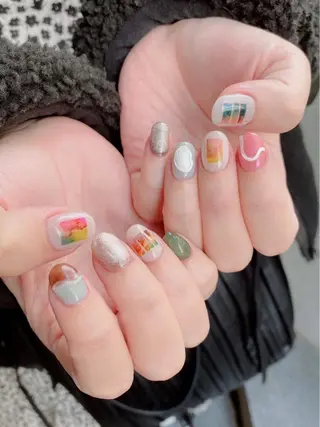 ネイル 長谷川 奈緒美のネイルデザイン