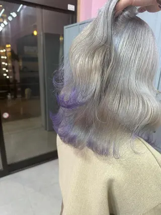 セミロング カラー ブリーチ特化🌈 MANATOのヘアスタイル