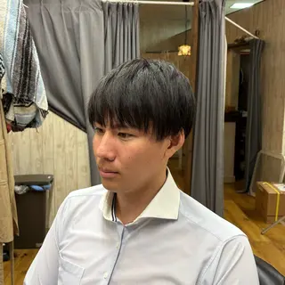 ショート わたなべ けんじのヘアスタイル