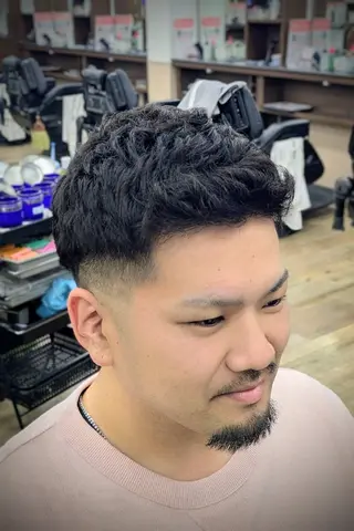 ショート パーマ 理容プラージュ燕三条 福井のヘアスタイル
