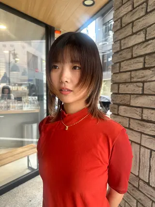 ミディアム ブリーチ🩸 レイヤー🪬yumeのヘアスタイル
