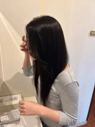カラー 乙津 寧々のヘアスタイル