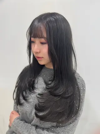ロング カラー ヘアアレンジ 韓国レイヤーカット /韓国トレンドカラーのヘアスタイル