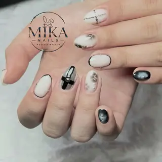 ネイル Mika Nails 心斎橋のネイルデザイン