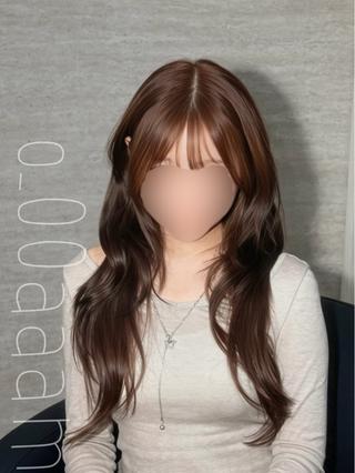 ロング カラー ウルフカット レイヤーカットのヘアスタイル